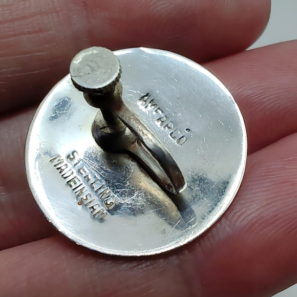 1930's Siam Sterling Silver Red Enamel Mekhala Circle Screw back Earrings - Picture 4 of 7